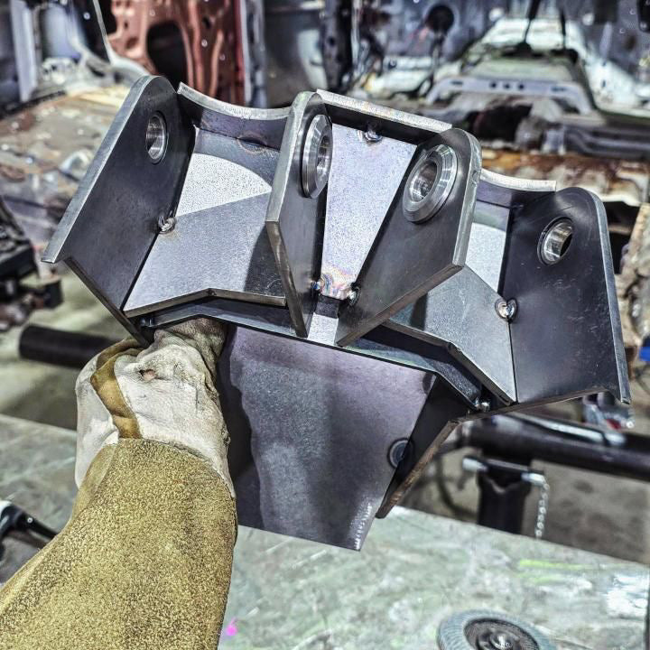 Upper Link Bracket Assembly To Suit Spidertrax 3.5” Housing