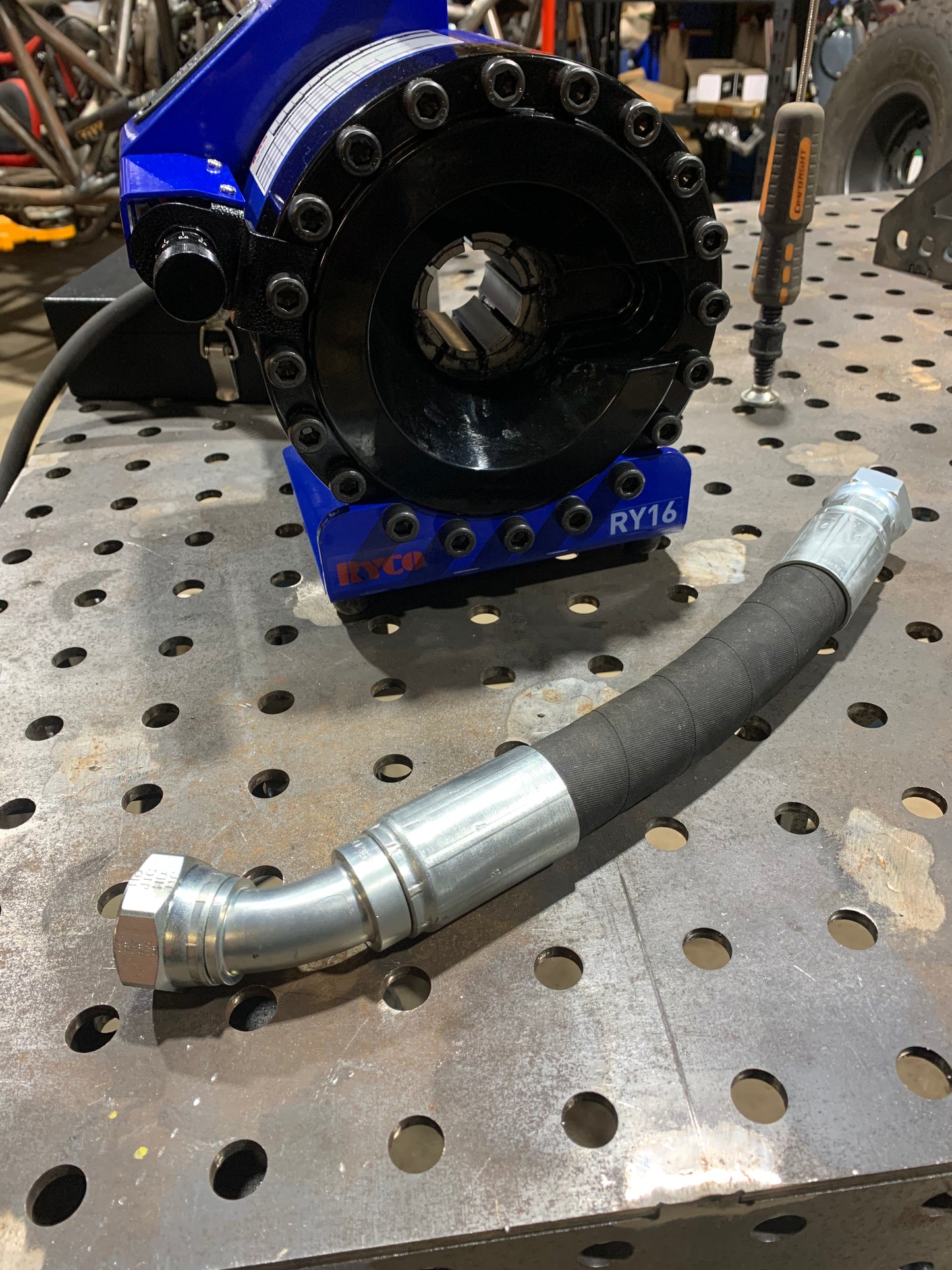 Hydraulic hoses