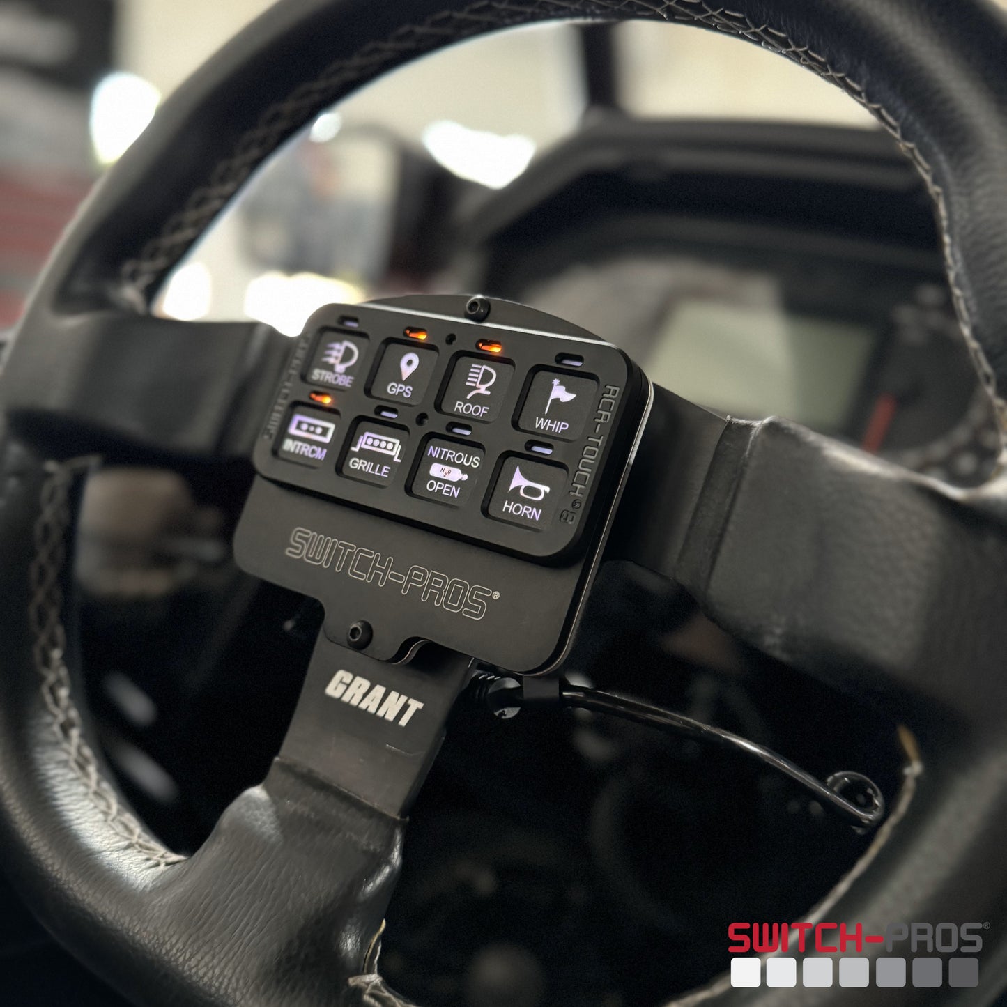 Switch-Pro 6 Bolt Universal Steering Wheel Mount